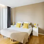 Durlet Beach Apartments
